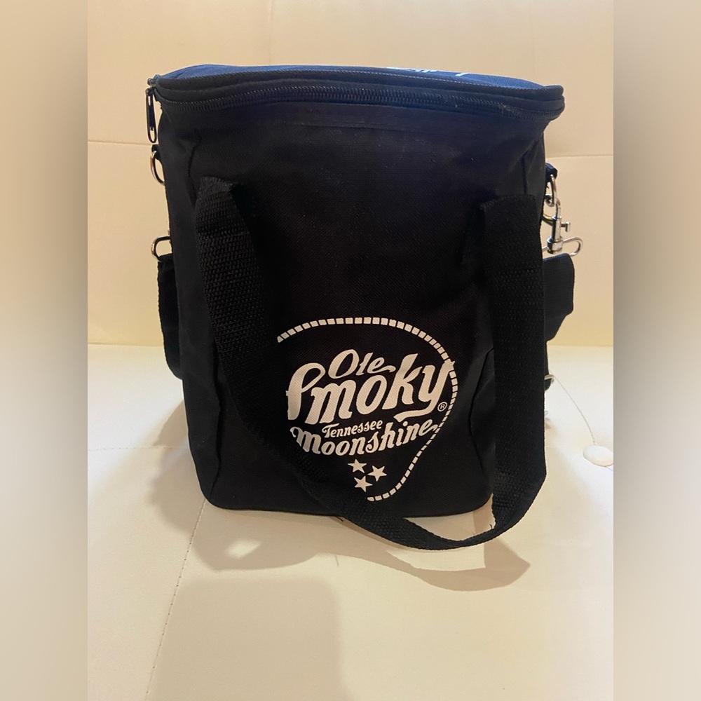 Ole Smoky Tennessee Moonshine Soft Cooler Insulated Bag Smokey Mountains Black